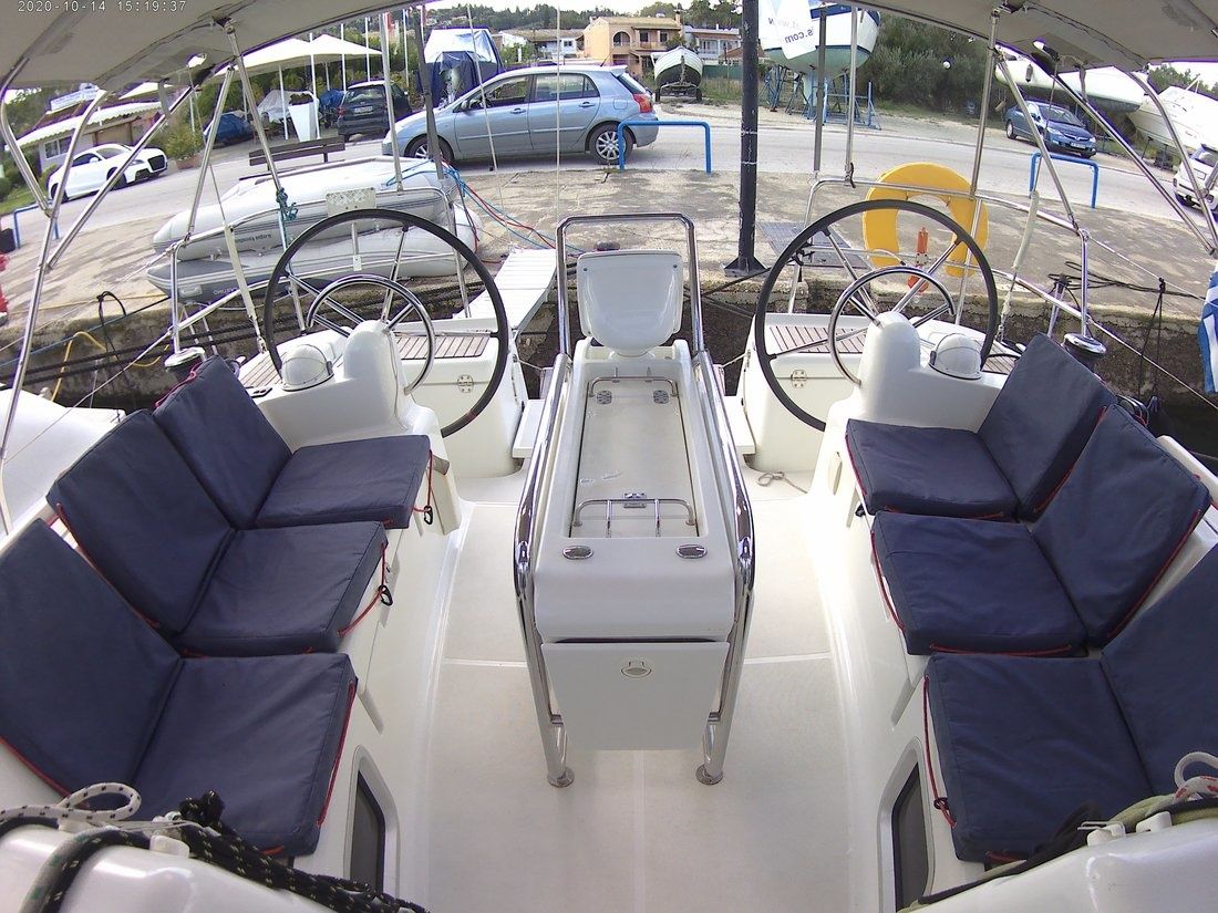 Jeanneau Sun Odyssey 409 | Traveller