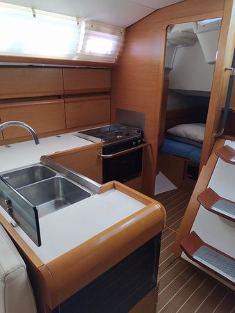 Jeanneau Sun Odyssey 409 | Traveller