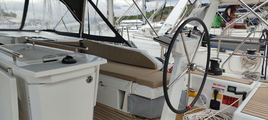 Beneteau Oceanis 46.1 | Everest