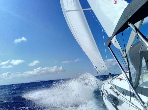 Jeanneau Sun Odyssey 440 | Holiday Kiss