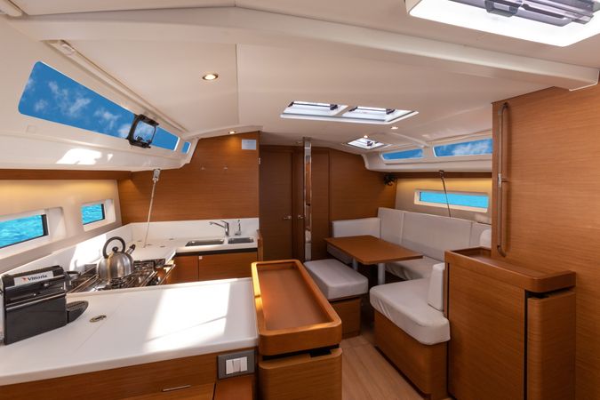 Jeanneau Sun Odyssey 440 | Diana