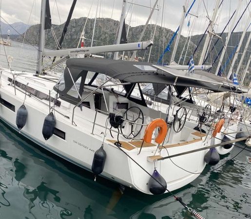Jeanneau Sun Odyssey 440 | Apollonas