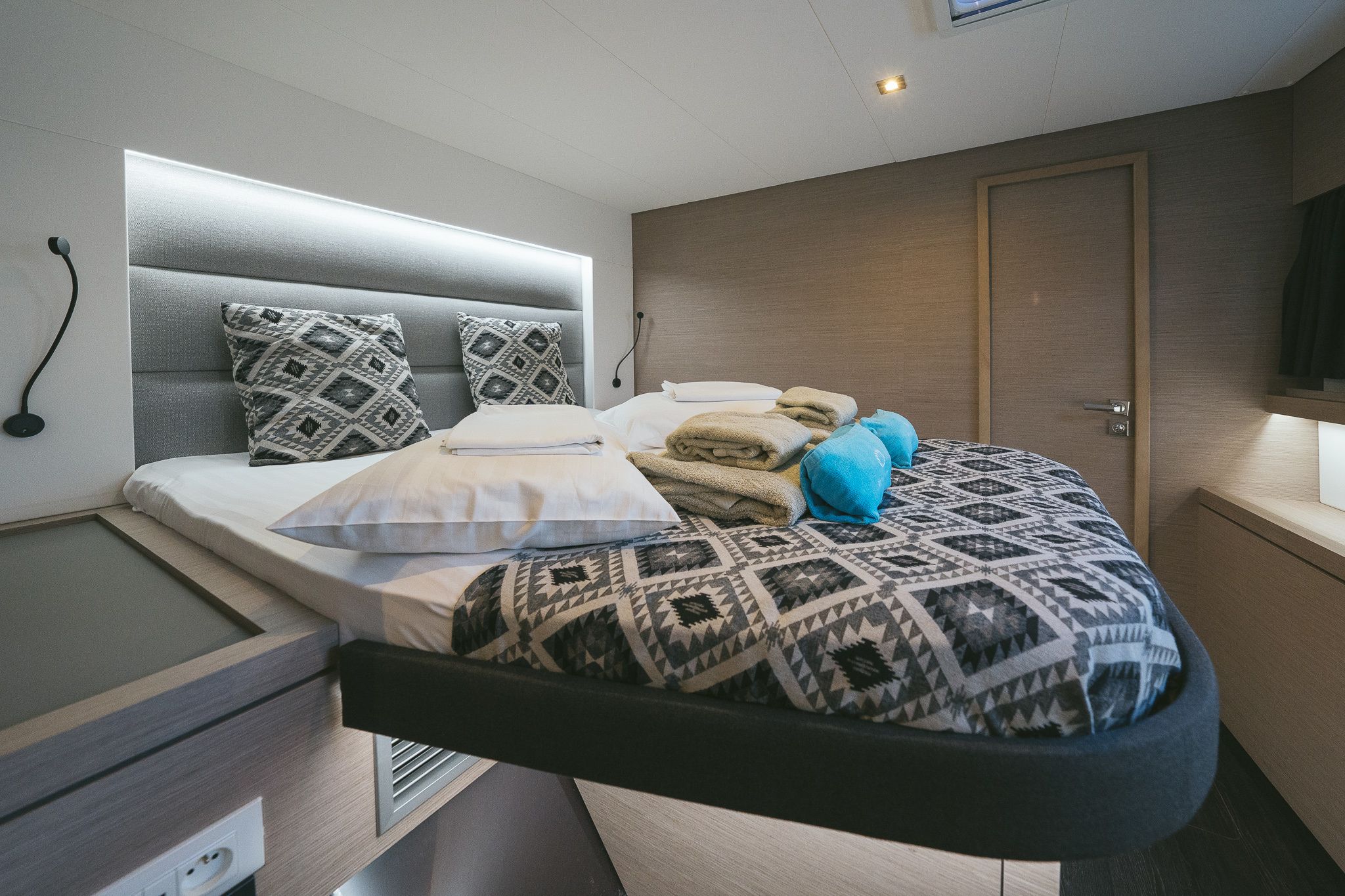 Fountaine Pajot Saona 47 | AquaSpirit