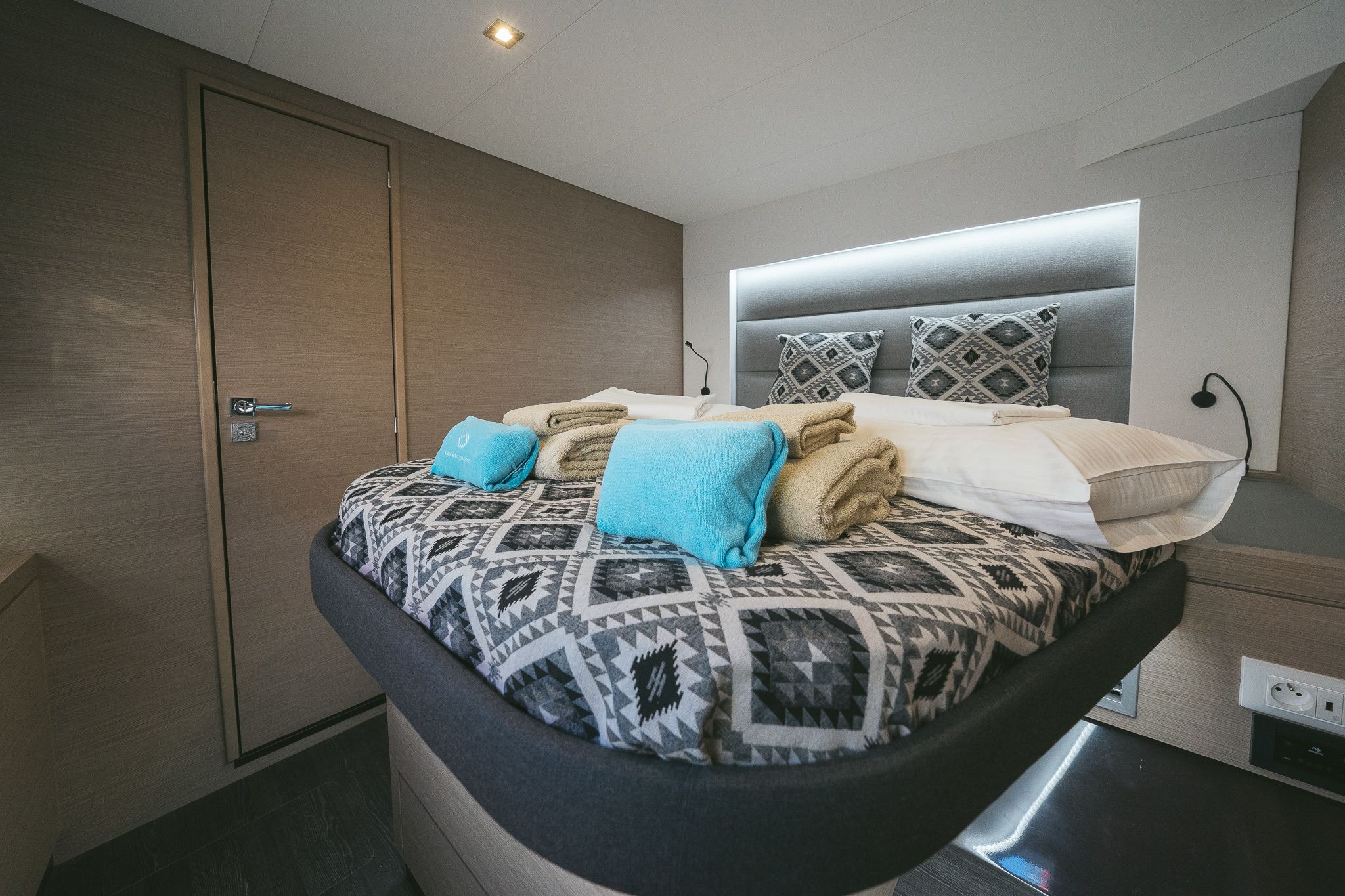 Fountaine Pajot Saona 47 | AquaSpirit