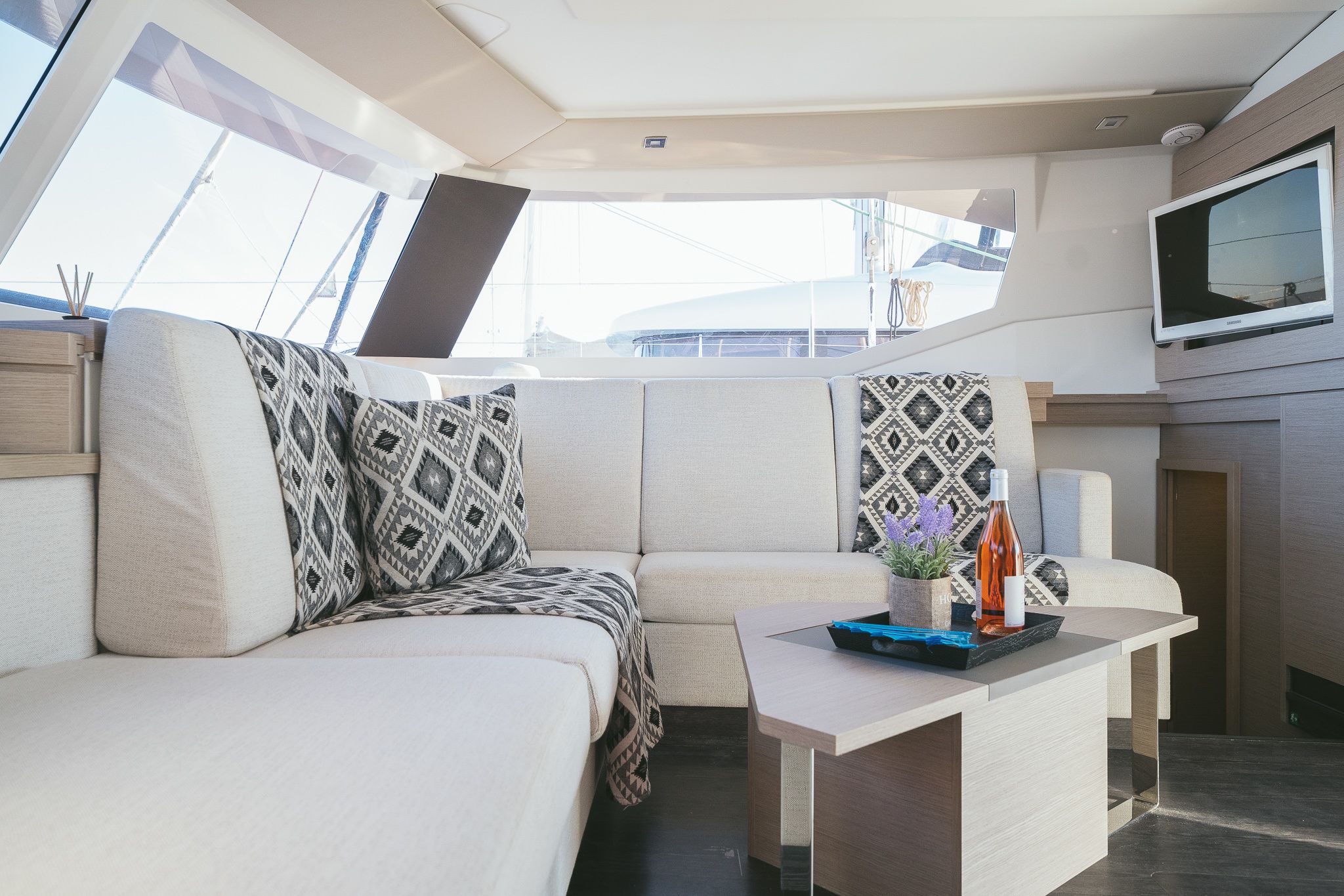 Fountaine Pajot Saona 47 | AquaSpirit