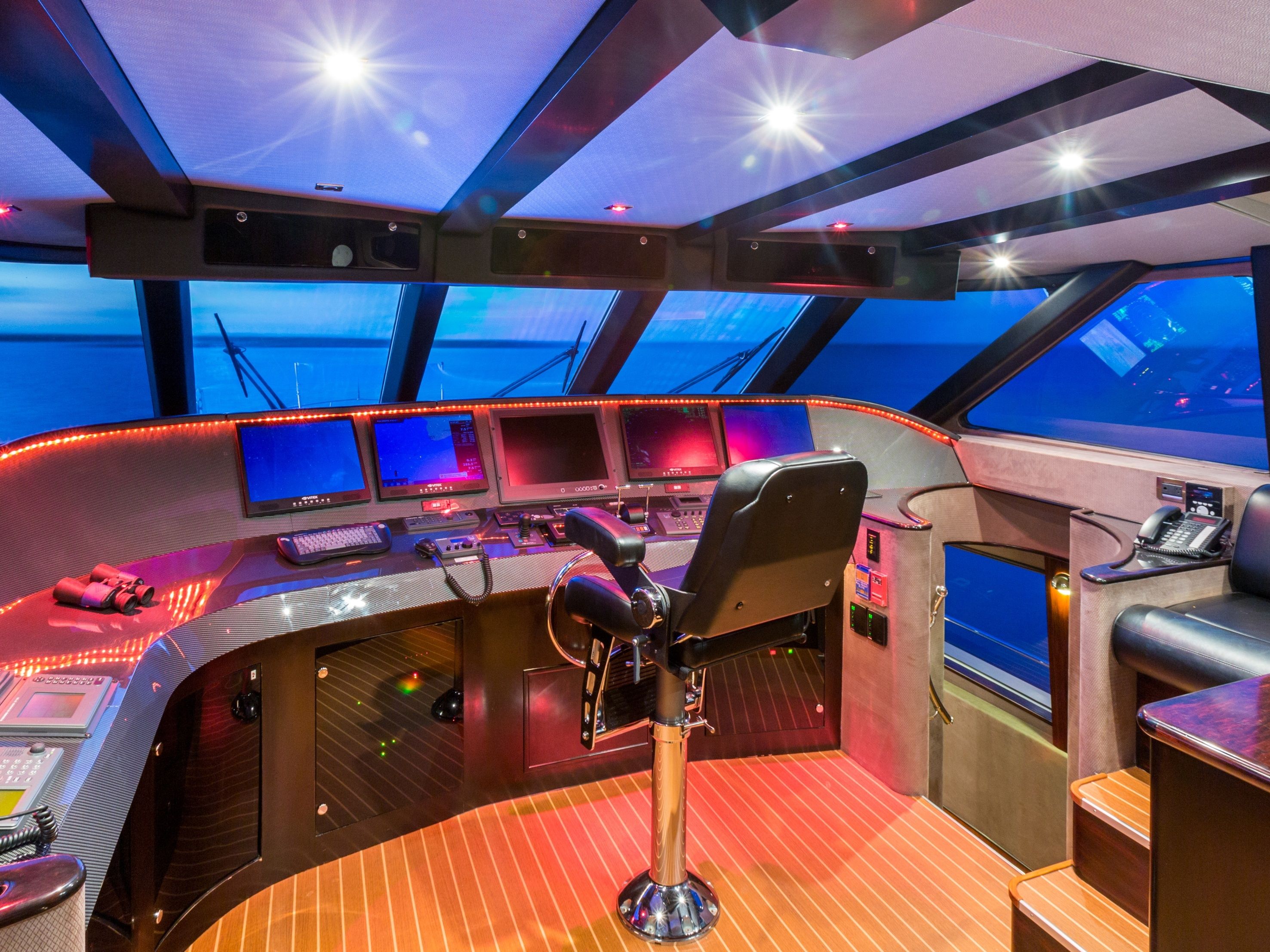 Crescent 116 | Unbridled