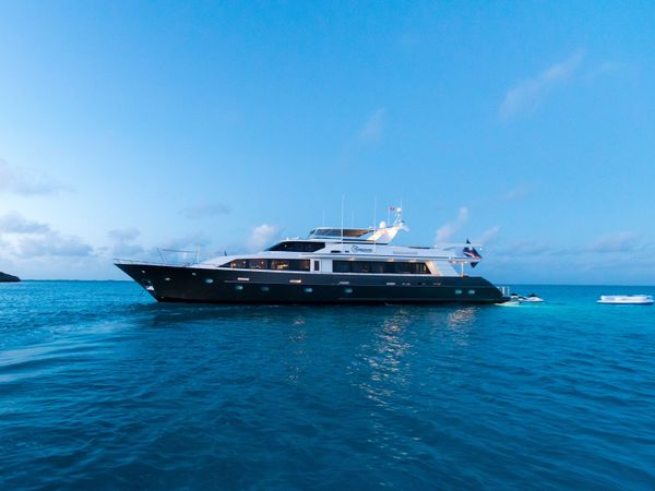 Crescent 116 | Unbridled