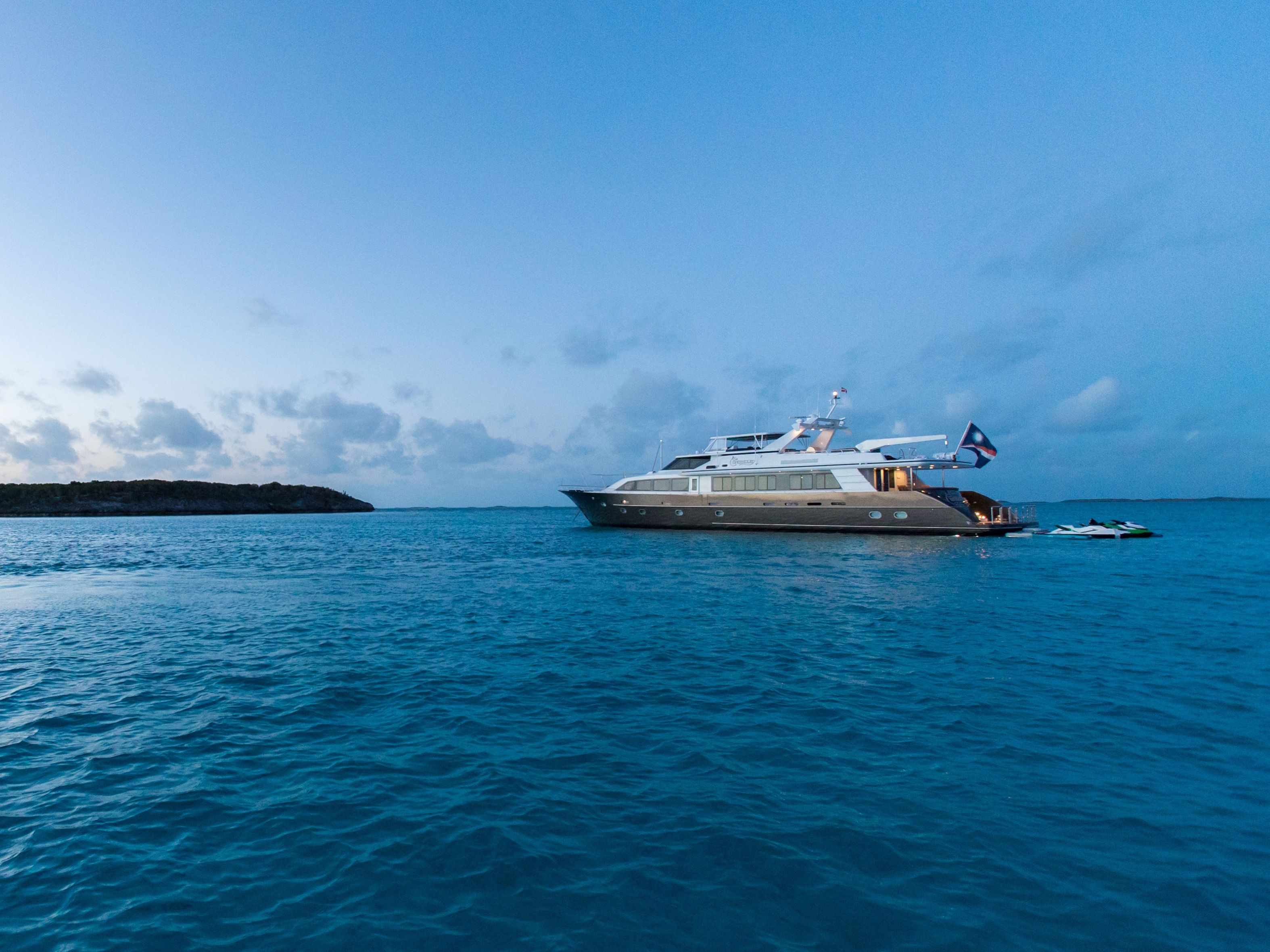 Crescent 116 | Unbridled