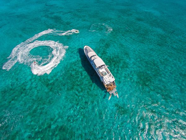 Crescent 116 | Unbridled