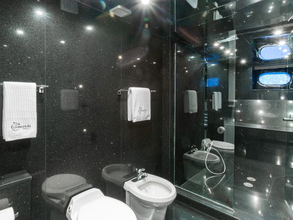 Crescent 116 | Unbridled