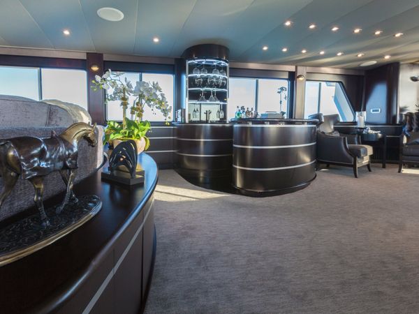 Crescent 116 | Unbridled