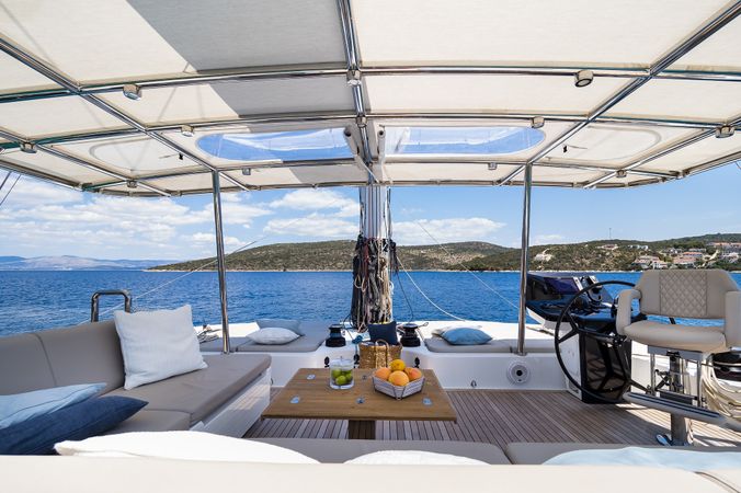 Sunreef 50 | Solitaire