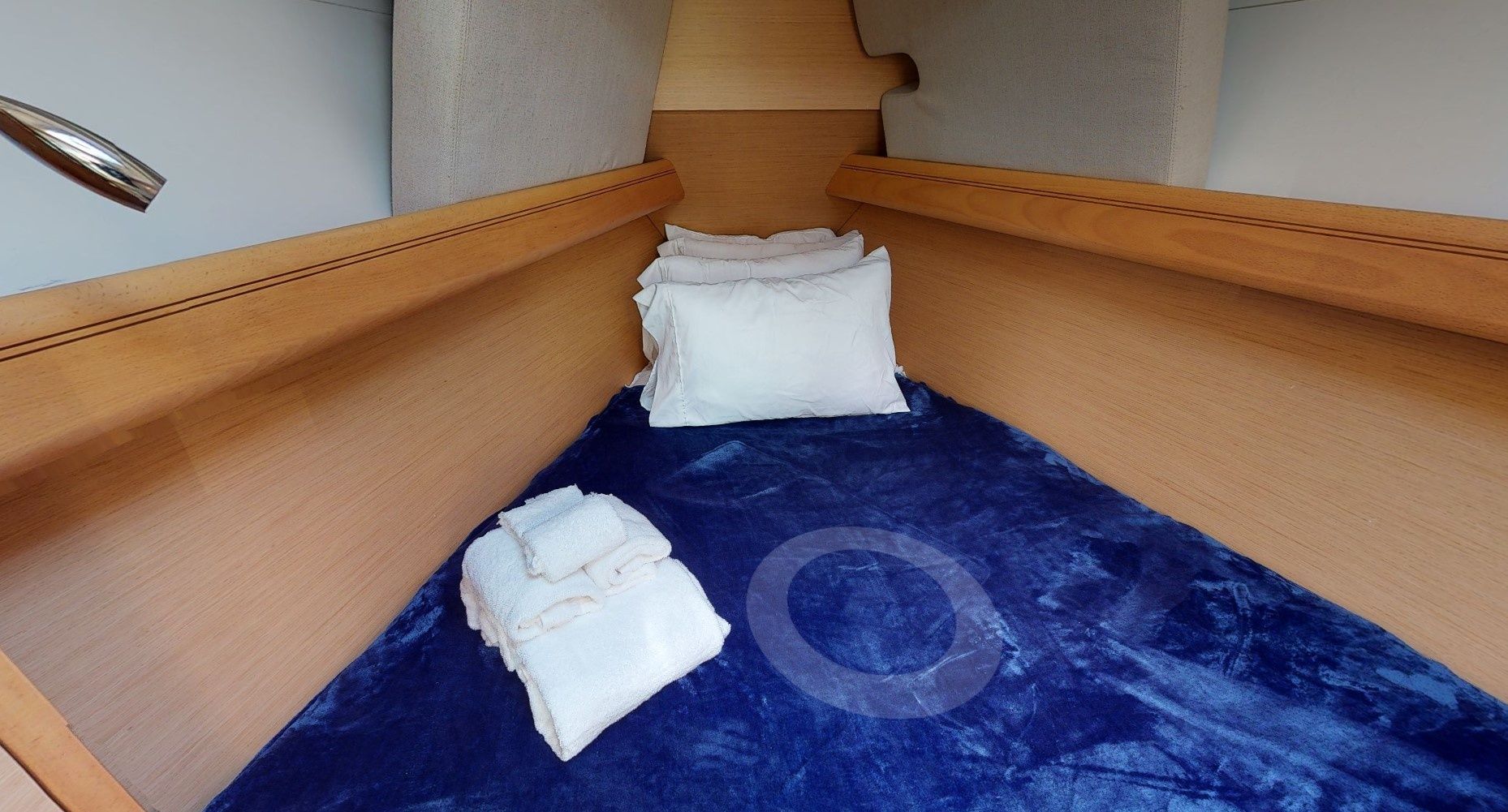 Jeanneau Sun Odyssey 389 | 39 North