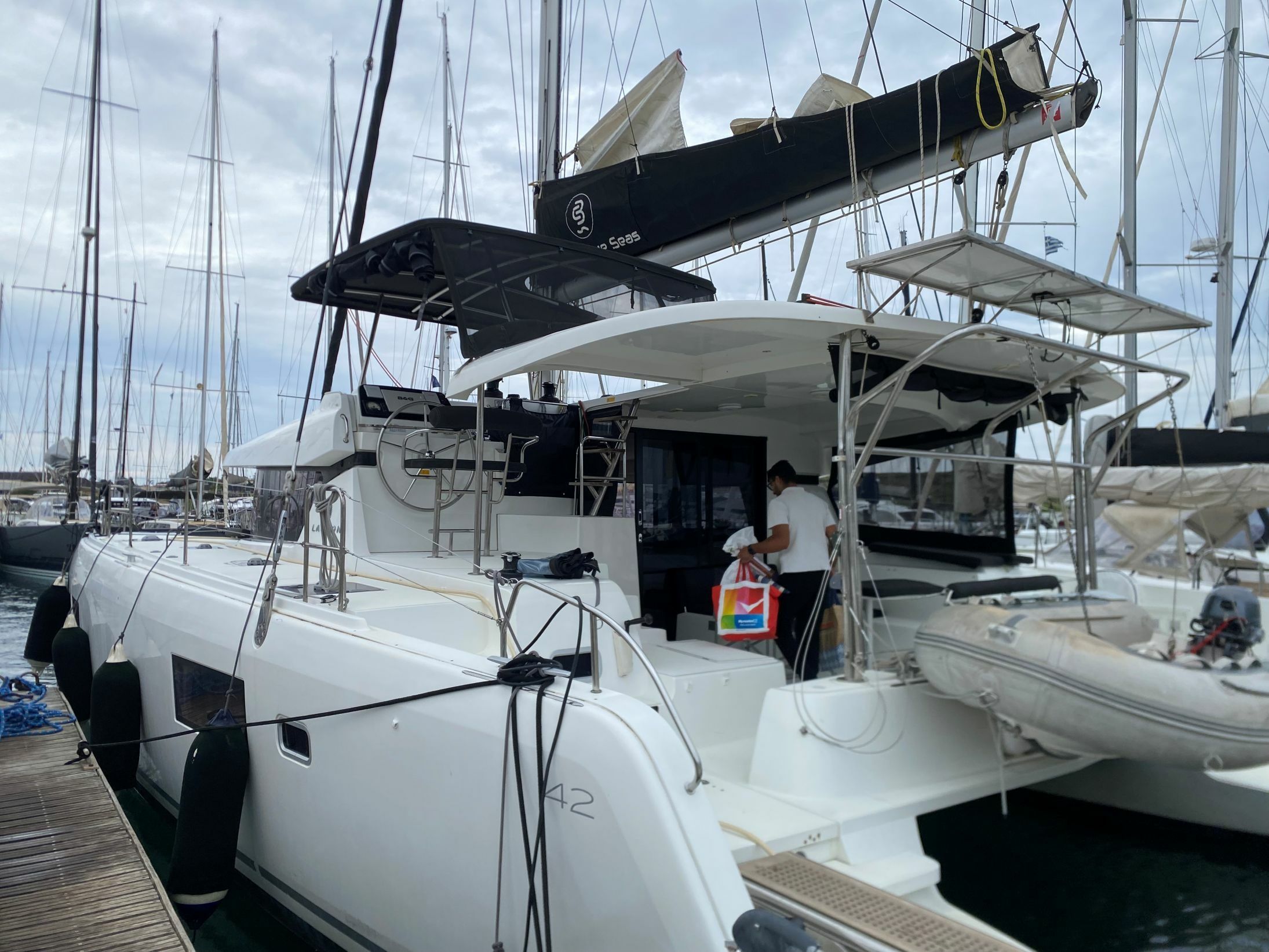 Lagoon 42 | All In