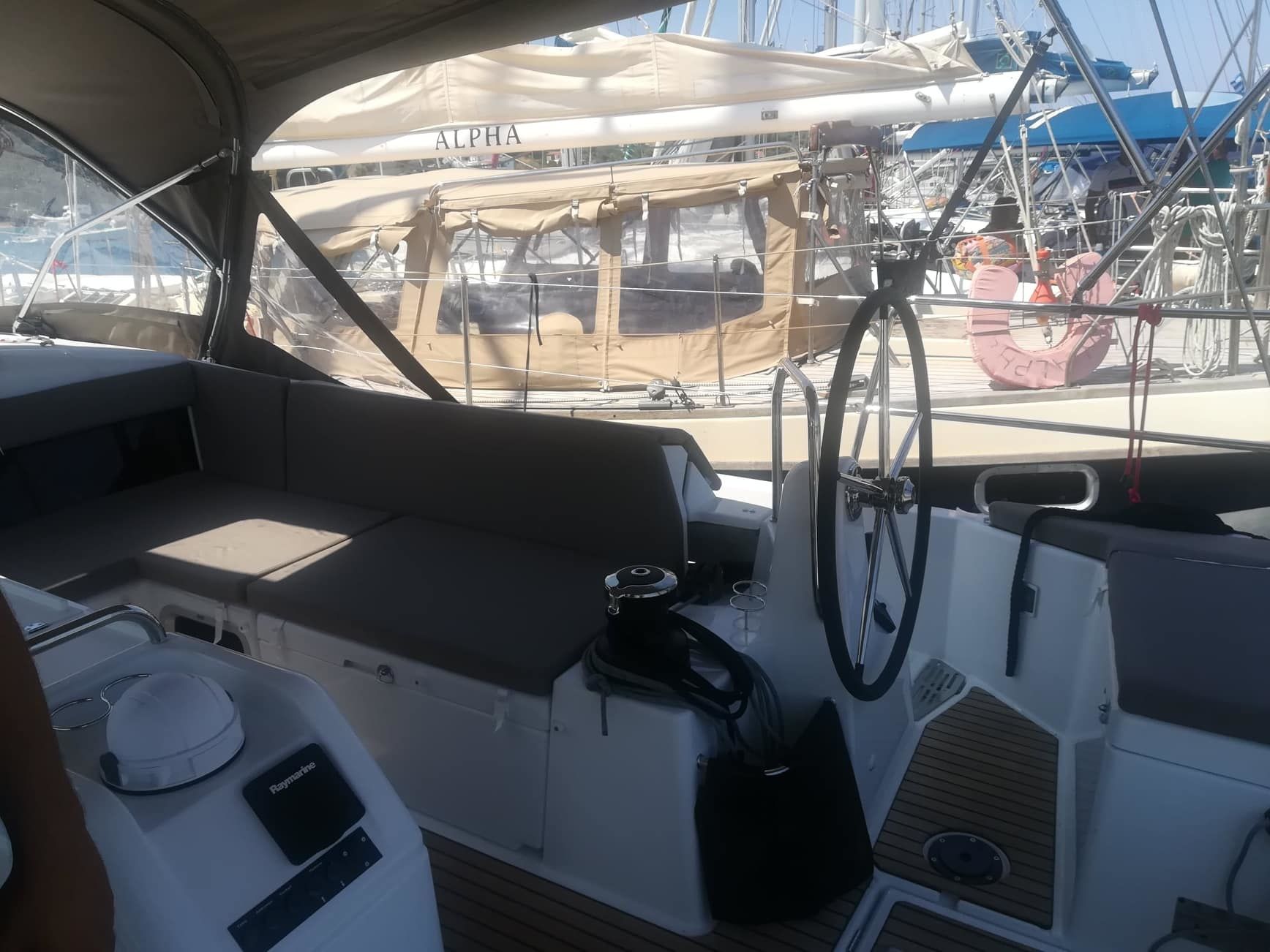 Jeanneau Sun Odyssey 490 | Lady Flora 2
