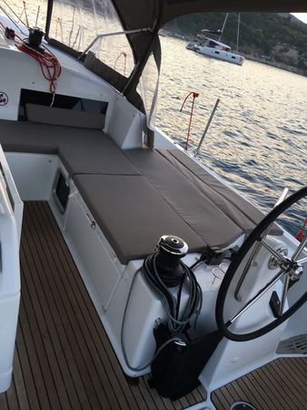 Jeanneau Sun Odyssey 490 | Lady Flora 2