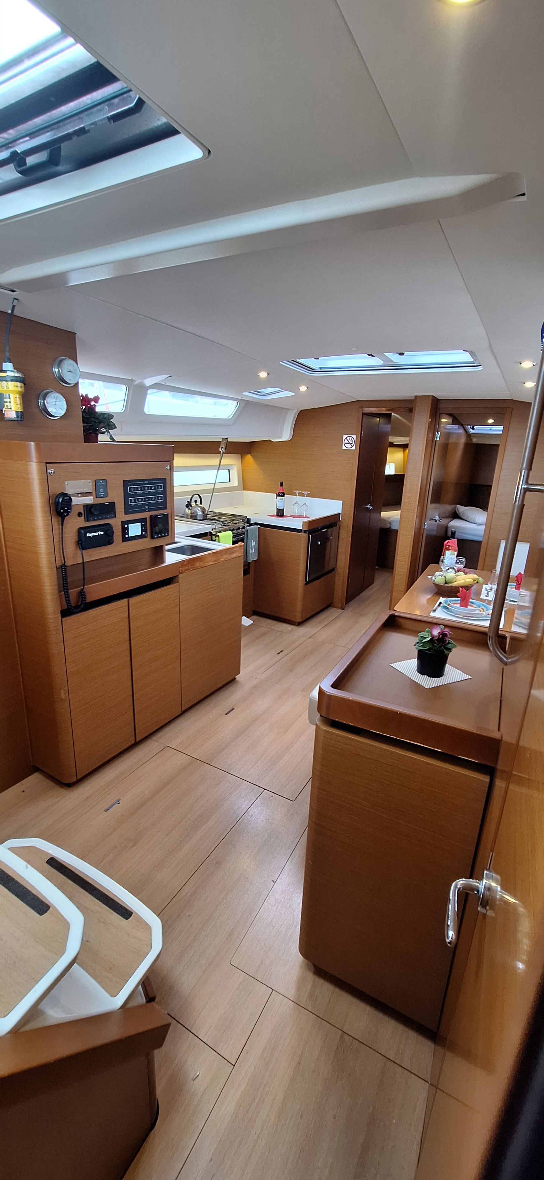 Jeanneau Sun Odyssey 490 | Lady Flora 2