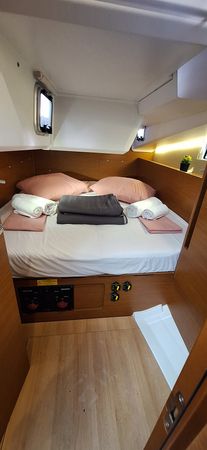 Jeanneau Sun Odyssey 490 | Lady Flora 2