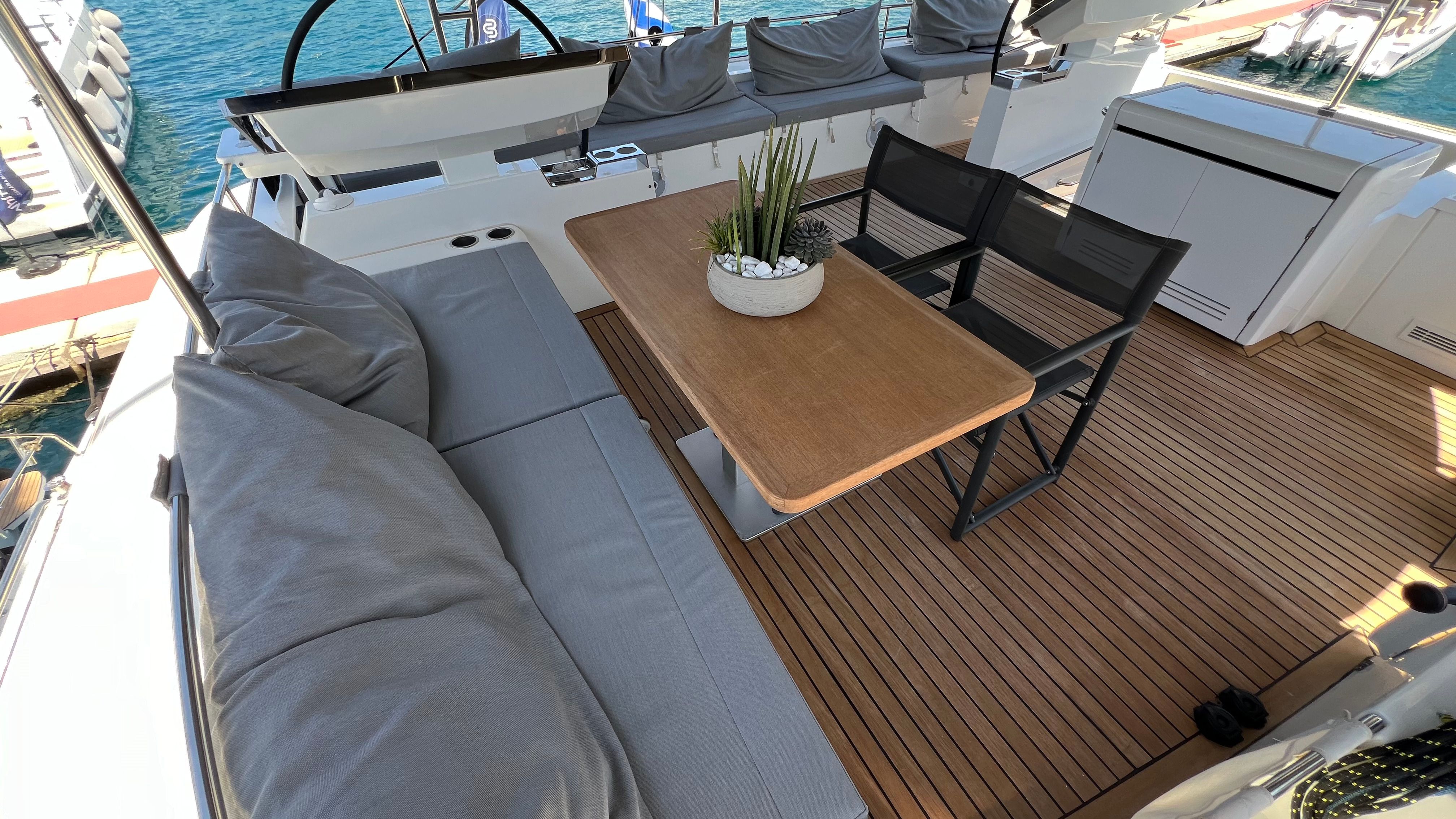 Lagoon 620 | Atlantis