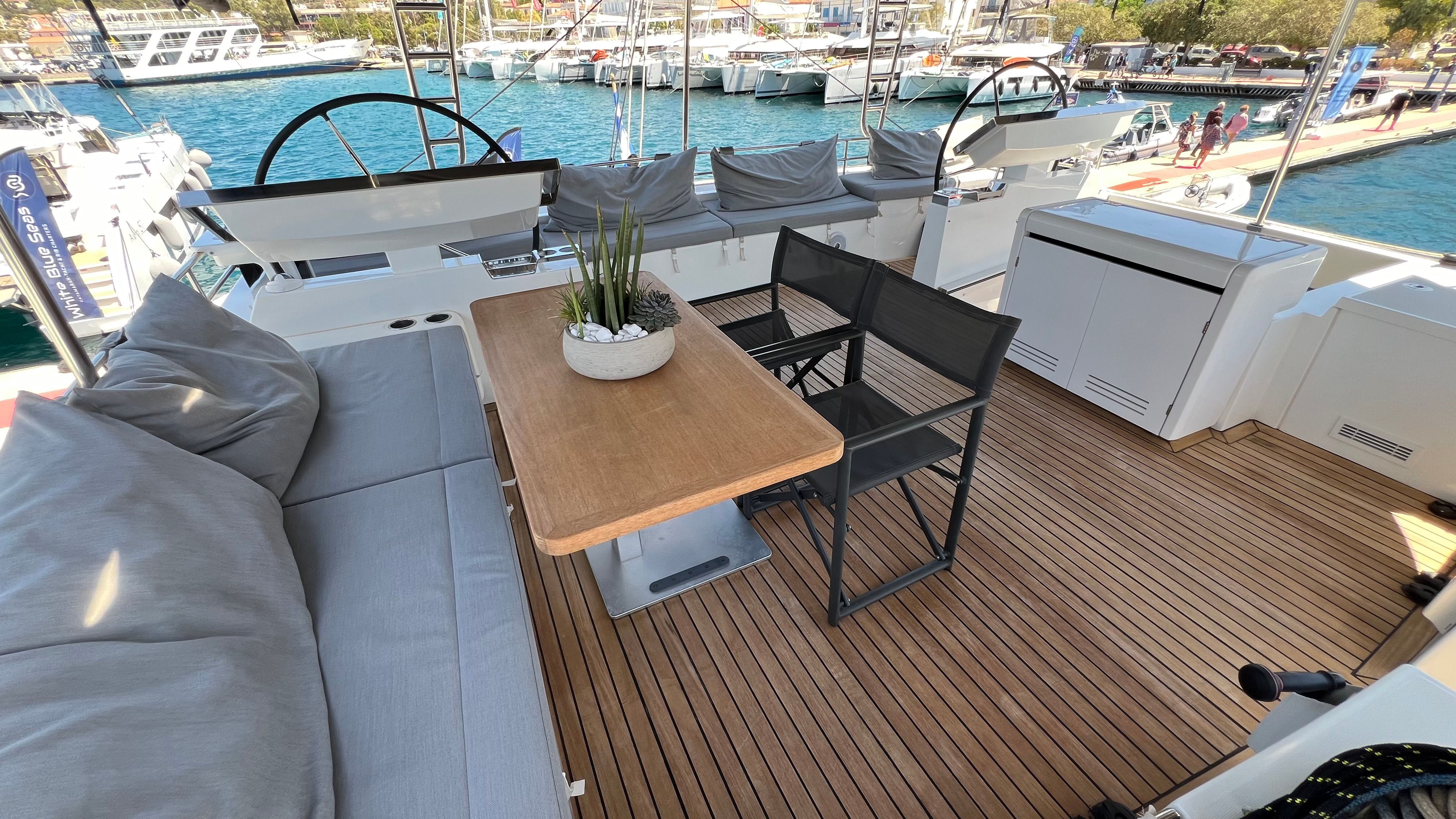 Lagoon 620 | Atlantis