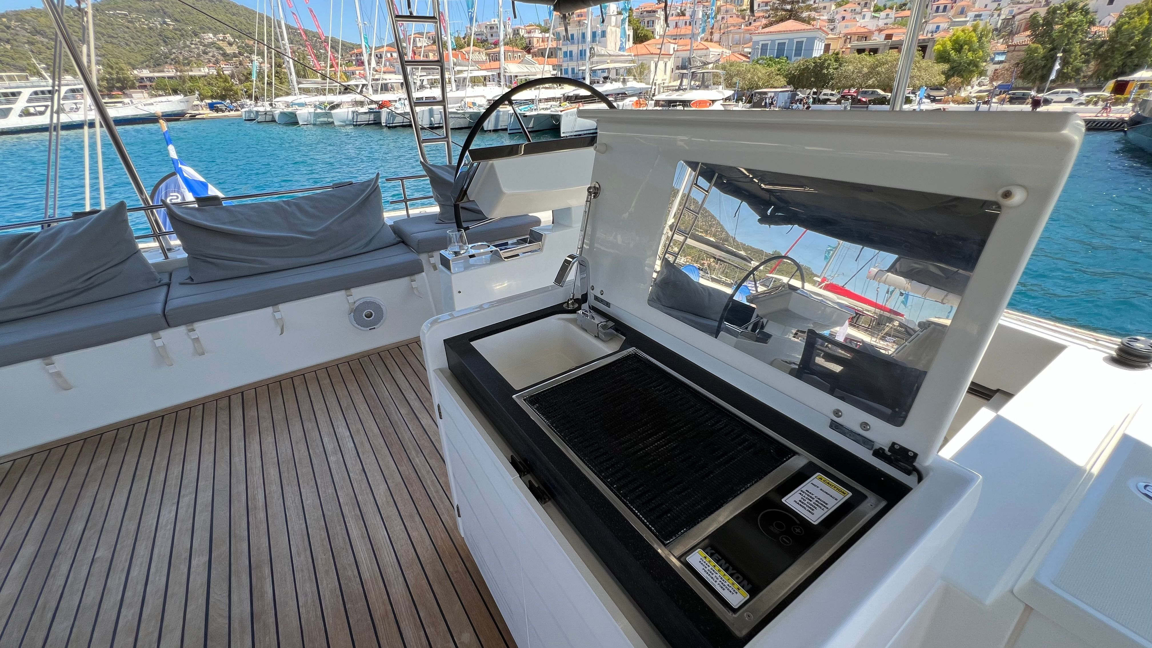 Lagoon 620 | Atlantis