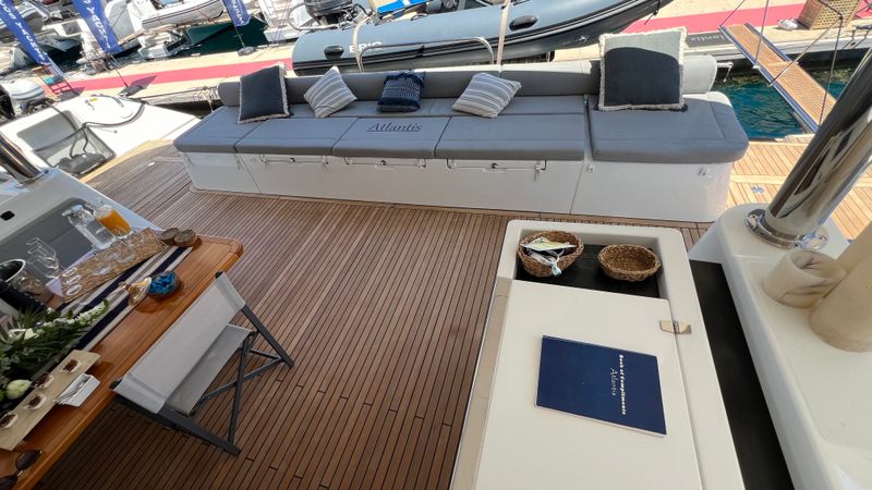 Lagoon 620 | Atlantis