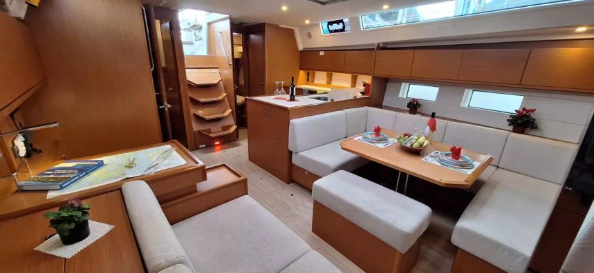Bavaria C50 | Lady Flora 3