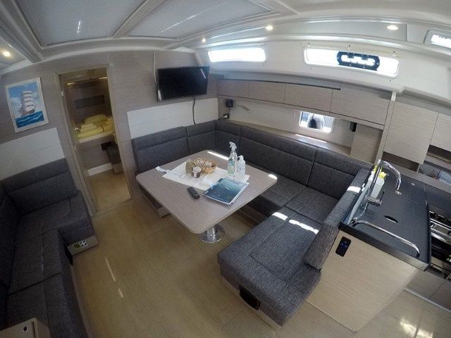 Hanse 458 | Podatok Too