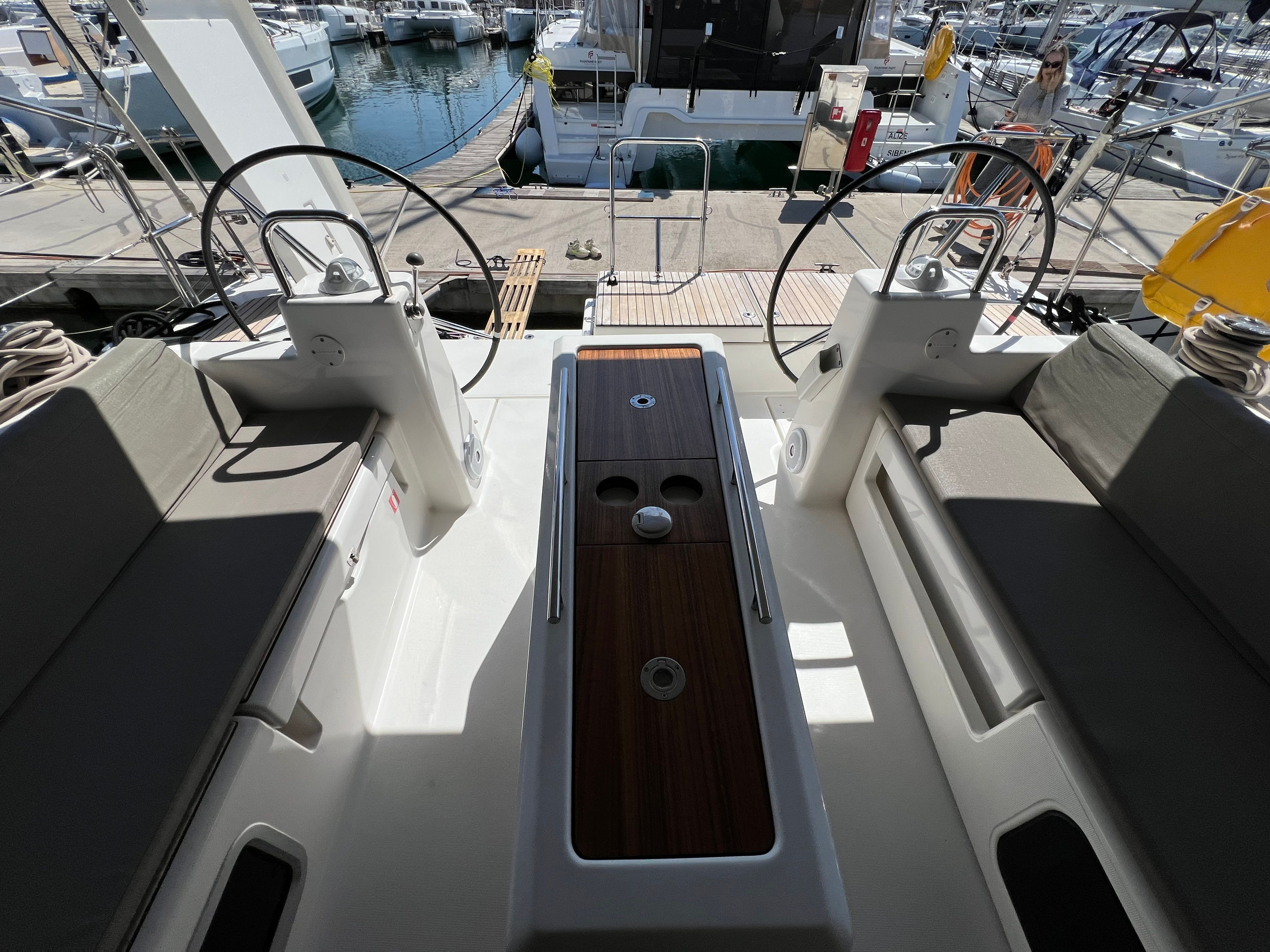 Dufour 460 GL | Petra