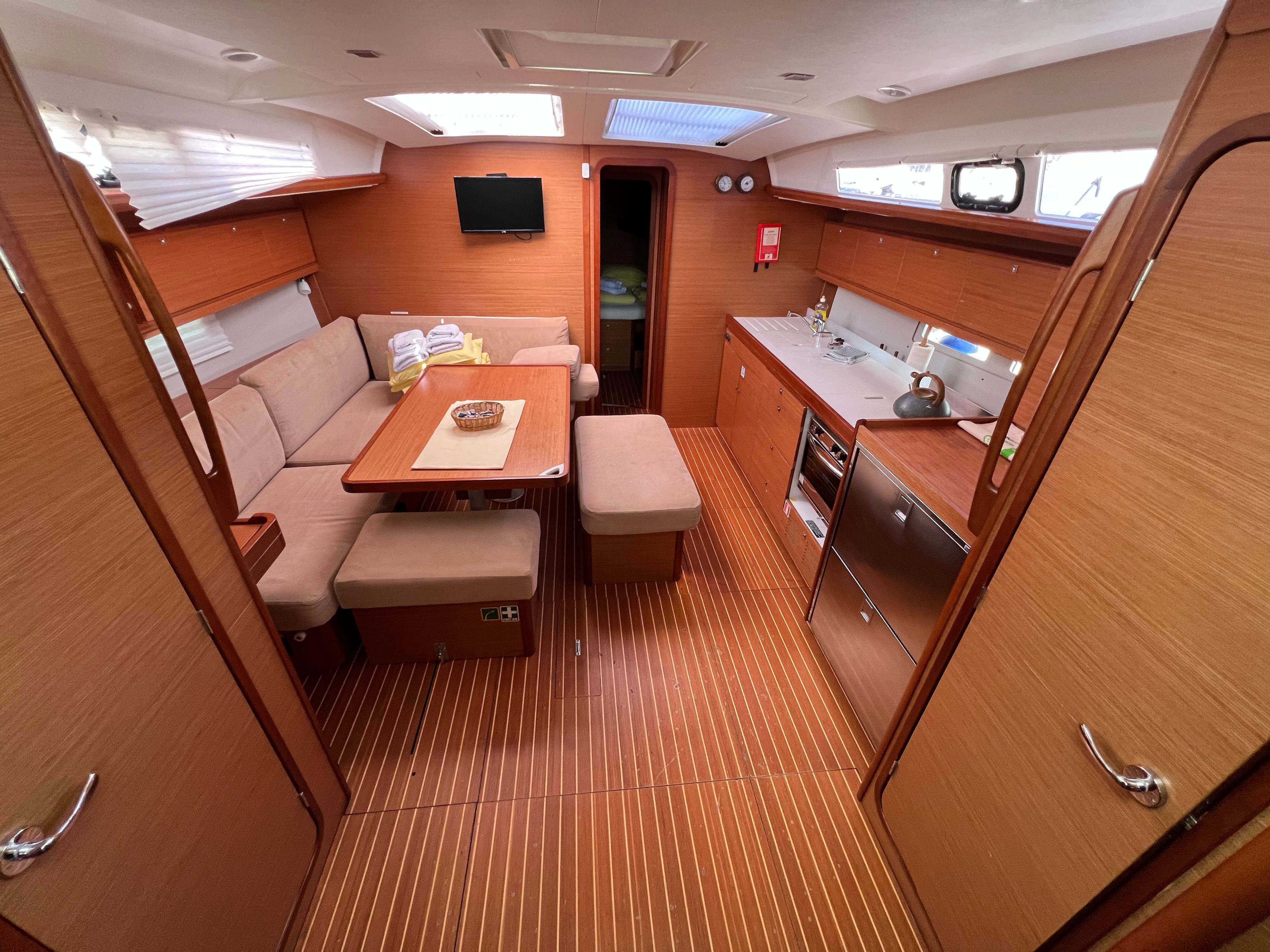 Dufour 460 GL | Petra