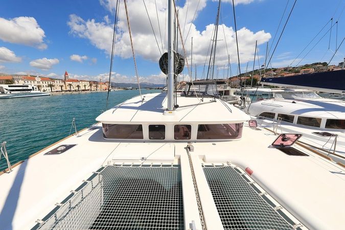 Lagoon 400 | Pagomo Nayan