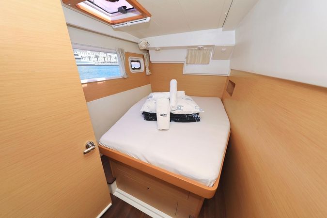 Lagoon 400 | Pagomo Nayan