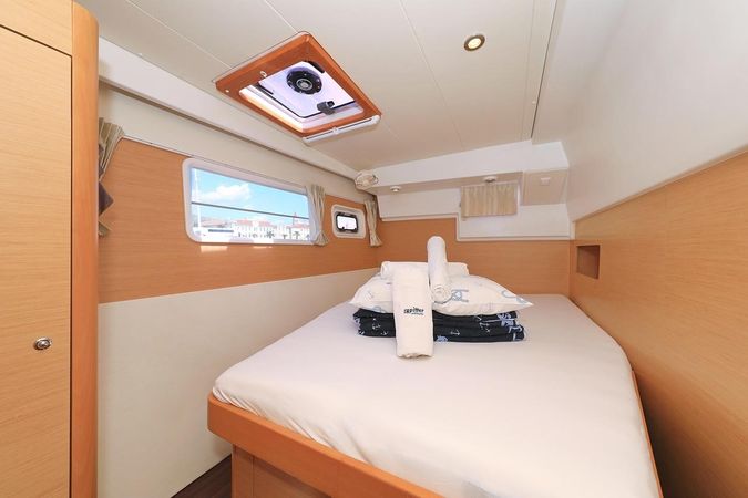 Lagoon 400 | Pagomo Nayan