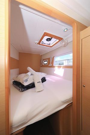 Lagoon 400 | Pagomo Nayan