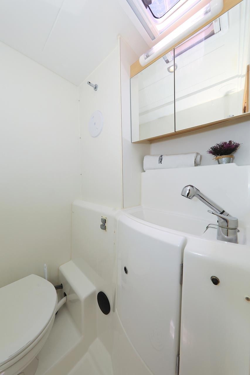 Lagoon 400 | Pagomo Nayan