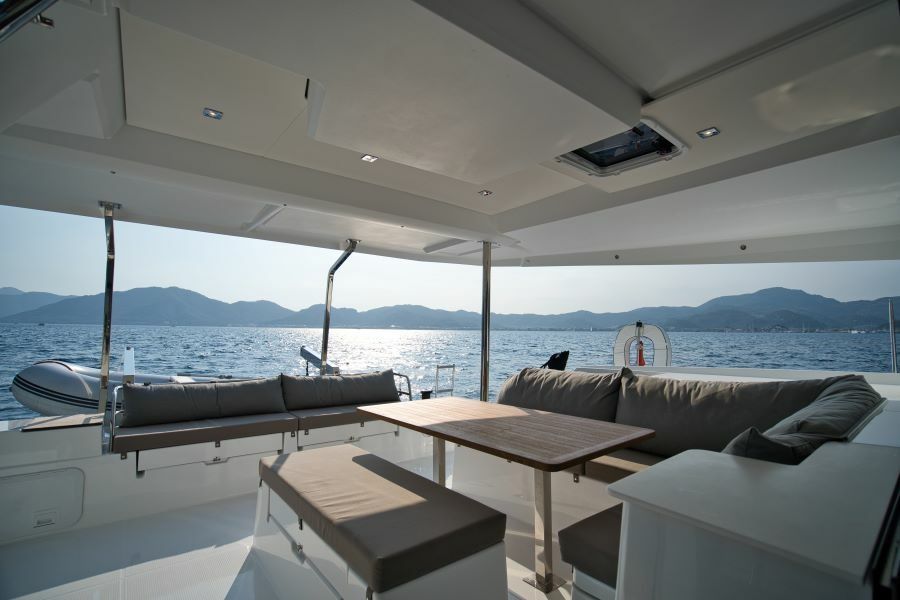 Fountaine Pajot Saona 47 | Sky Ada 2