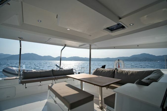 Fountaine Pajot Saona 47 | Sky Ada 2