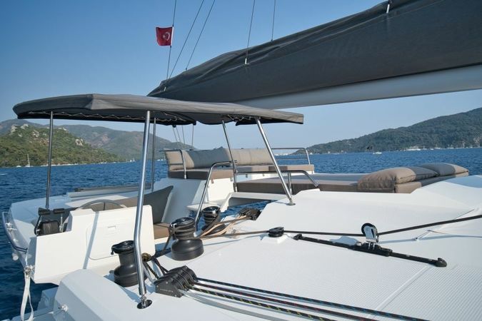 Fountaine Pajot Saona 47 | Sky Ada 2