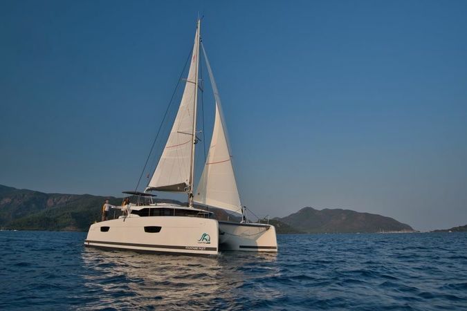 Fountaine Pajot Saona 47 | Sky Ada 2