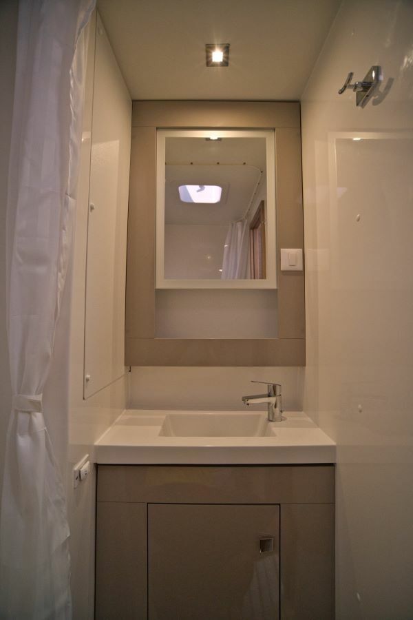 Fountaine Pajot Saona 47 | Sky Ada 2