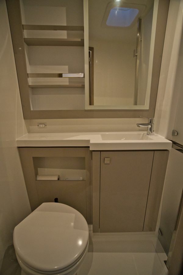 Fountaine Pajot Saona 47 | Sky Ada 2