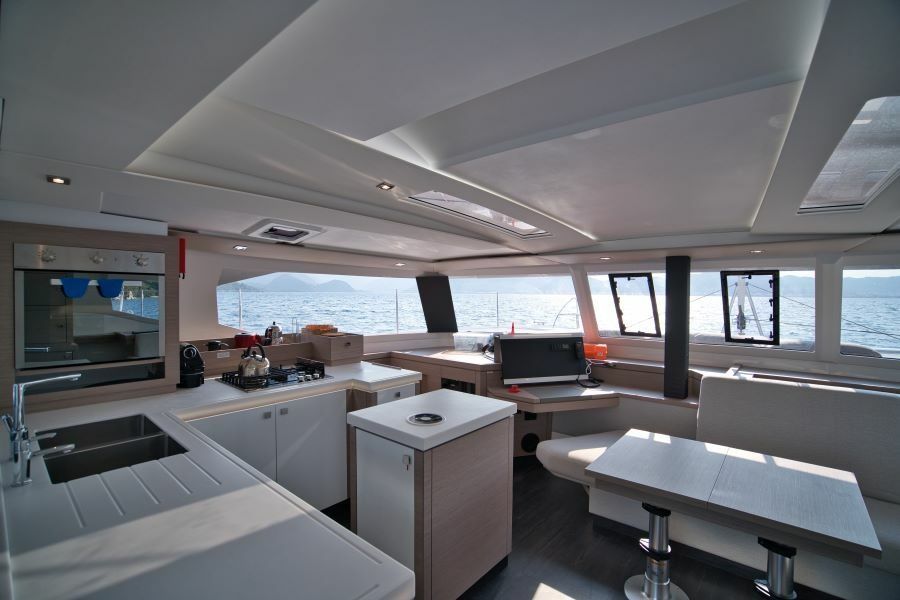 Fountaine Pajot Saona 47 | Sky Ada 2