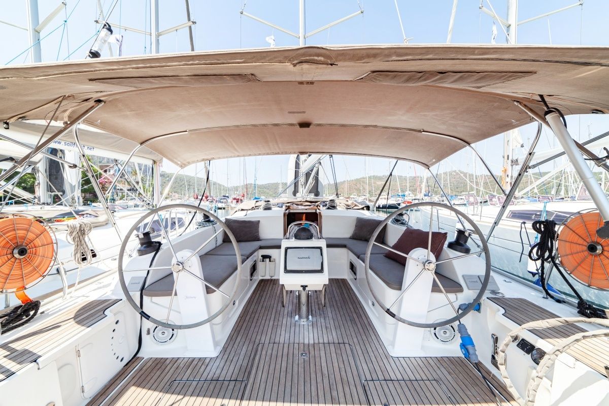 Bavaria Cruiser 46 | Sail Vega