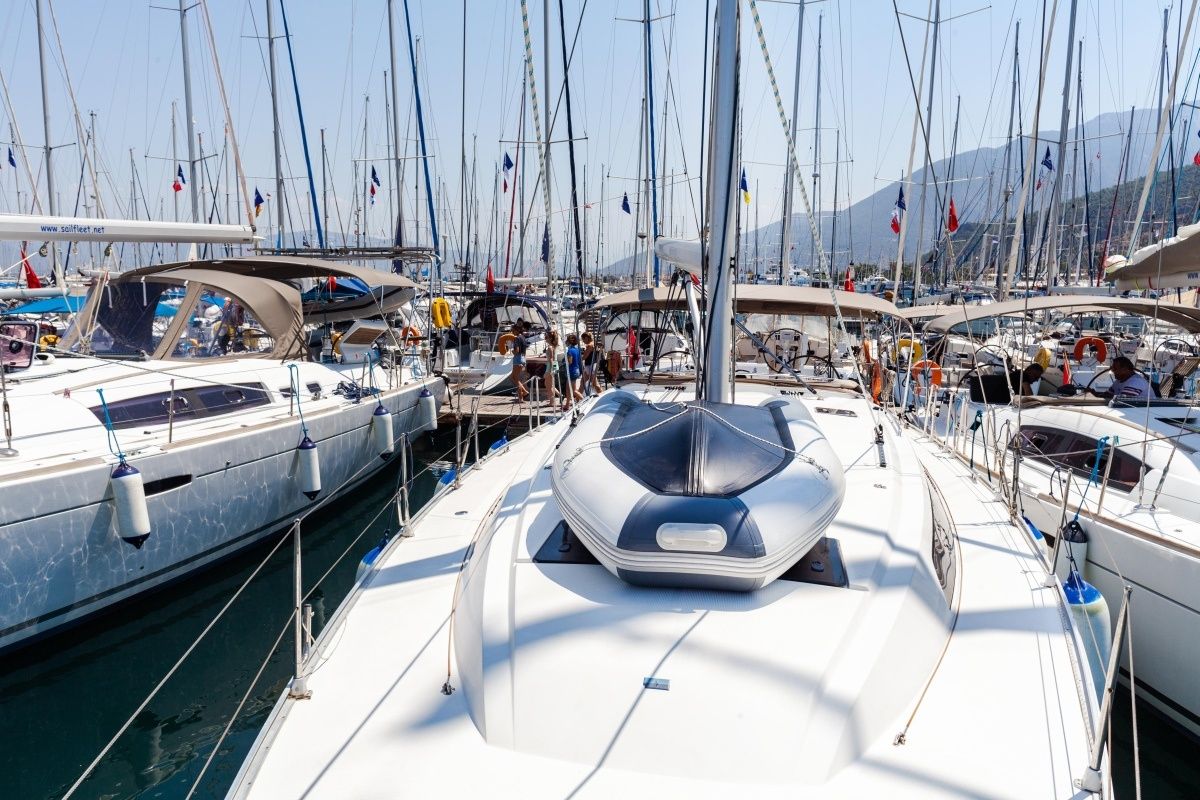 Bavaria Cruiser 46 | Sail Vega