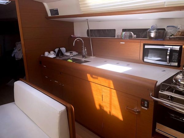 Jeanneau Sun Odyssey 479 | Victory