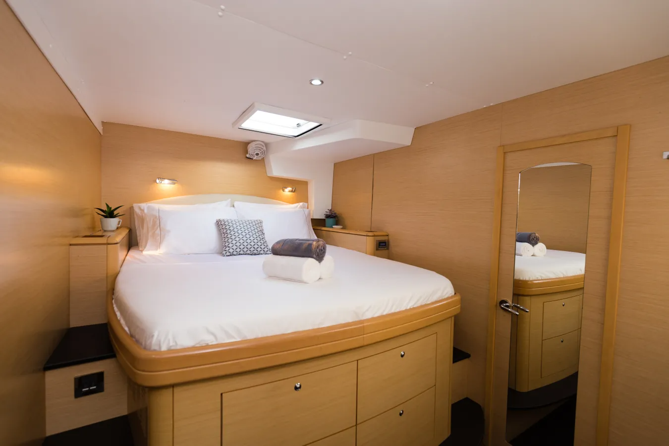 Lagoon 500 | Toro Bianco