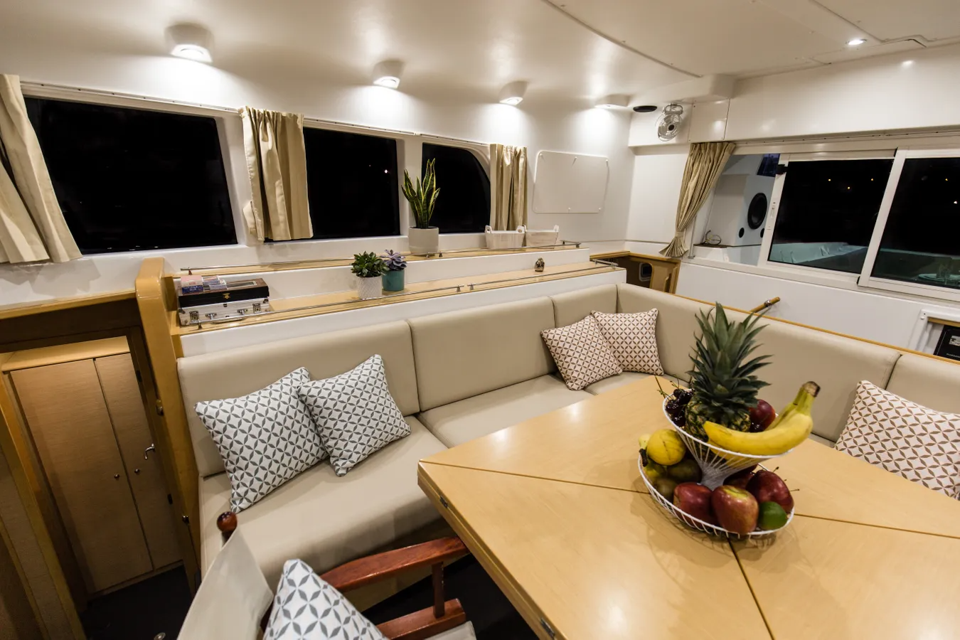 Lagoon 500 | Toro Bianco