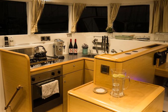 Lagoon 500 | Toro Bianco