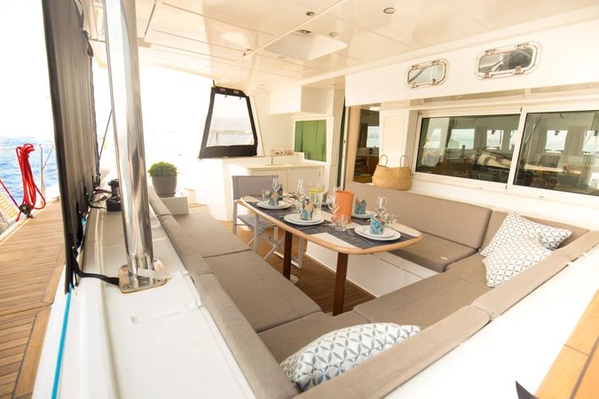 Lagoon 500 | Toro Bianco