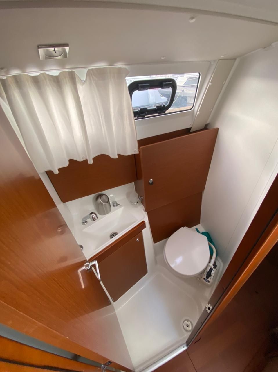 Beneteau Oceanis 35.1 | 3 Pommes